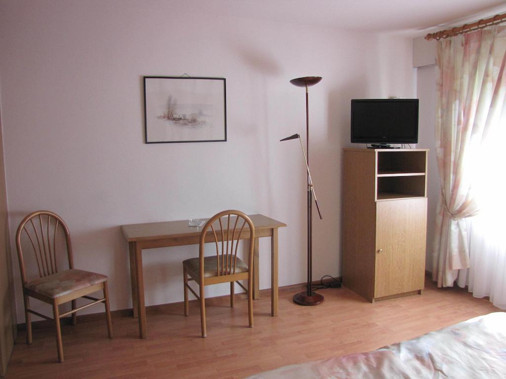 Hotel Le Caballin Vogelgrun Room photo